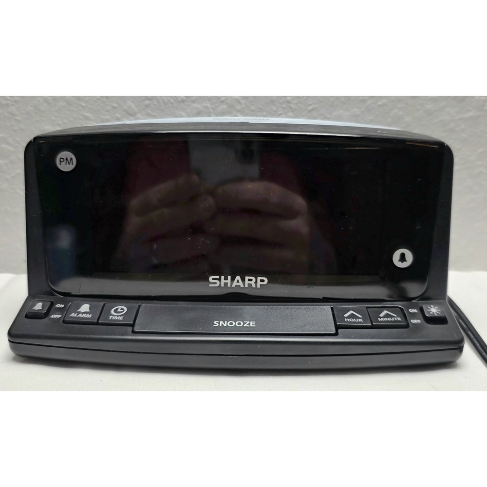 Sharp SPC 1225 LED Black Alarm Clock With Night Light Tested and Working Ex Cond